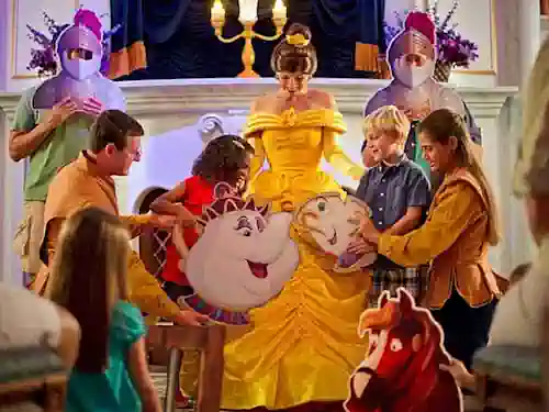 enchanted tales with belle atraccion magic kingdom orlando